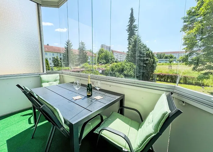 Daire Stadtwohnung In By Interhome