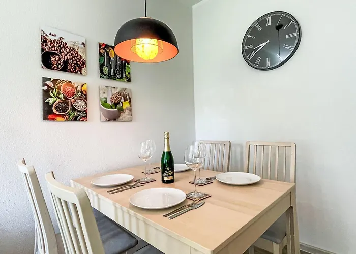 Daire Stadtwohnung In By Interhome